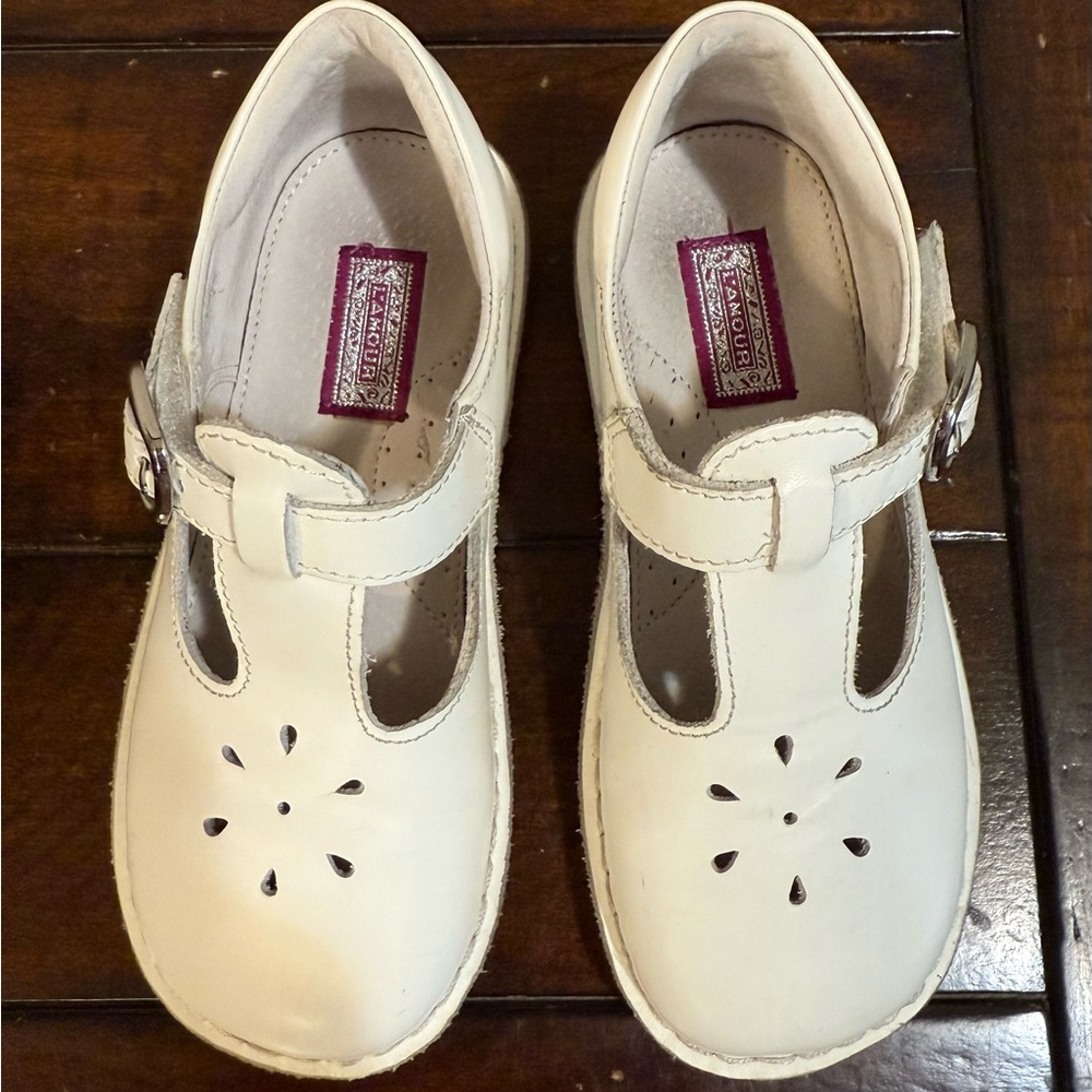 L'Amour Ivory Kids Dress Shoes